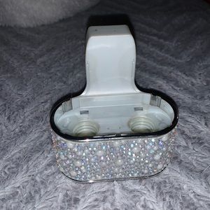 Bath and body wall plug